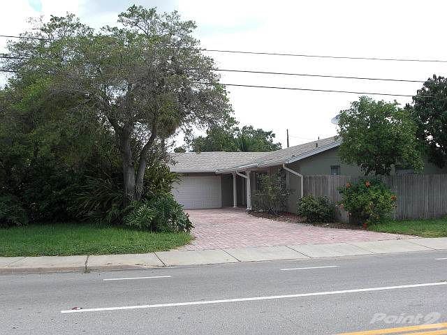 Great curb appeal