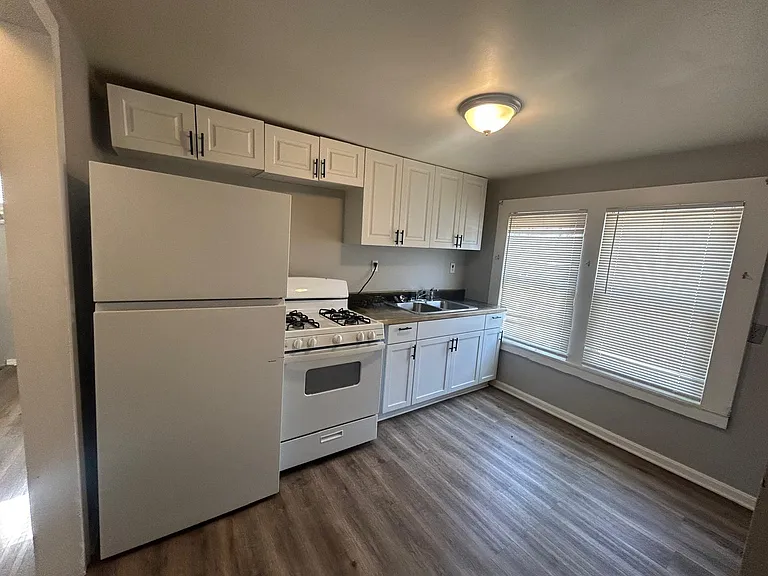4030 Taylor Blvd #5 — Photo 8