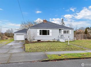 1523 4th Ave NW, Puyallup, WA
