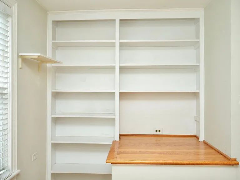 101 Bollingwood Rd. — Photo 20