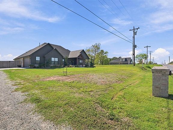 5th image of 42829 Garretts Lake Rd