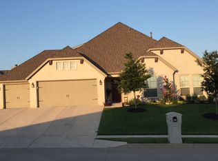432 Lovelock Dr, Fort Worth, TX 76108
