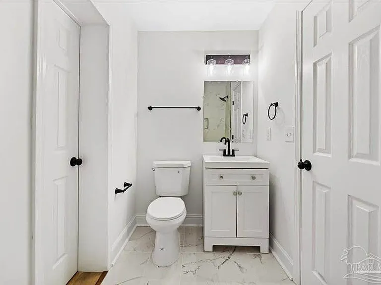 5149 Crestwood Rd #A — Photo 12
