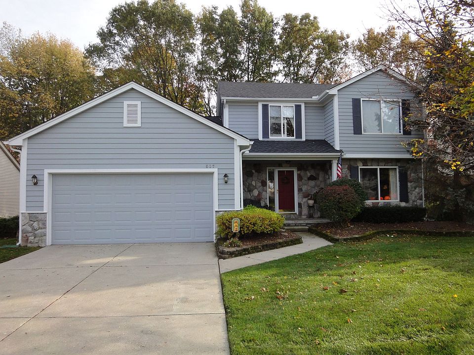 517 River Ridge Drive, Waterford, MI 48327