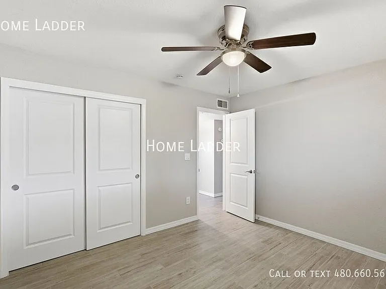 300 S Monterey St — Photo 13