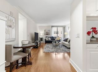 The Ritz-Carlton Residences, Boston, MA 02111