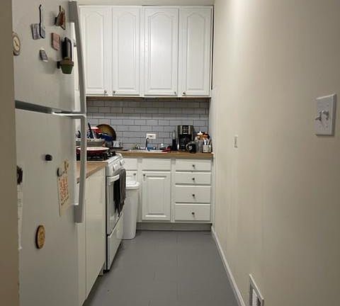 5th image of 5325 W Winnemac Ave #1F