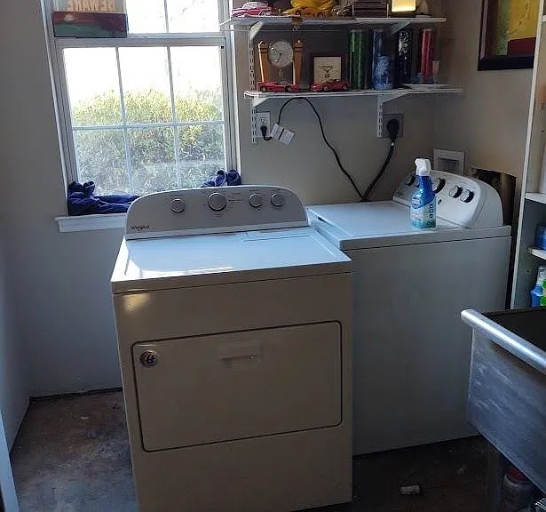 1467 Elders Mill Rd #ABOVE GARAGE APARTME — Photo 17