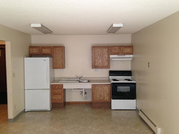 5th image of 303 S Grant St APT 2