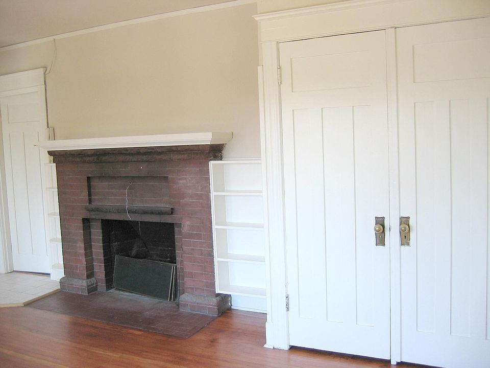 1st image of 5210 12th Ave NE APT H