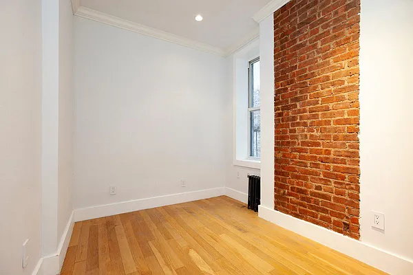 Rented by Kleier Residential | media 9