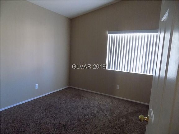 5th image of 2943 Heber Ct