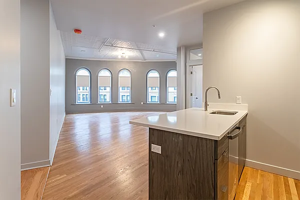 1 bed, 1.0 bath, 732 sqft, $2,250 — Photo 3