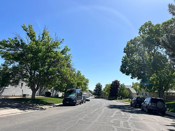 4th image of 1818 W 102nd Ave