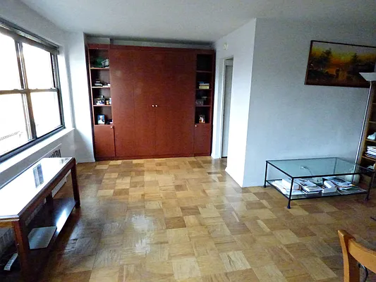 Sold by Residence Resource | media 7