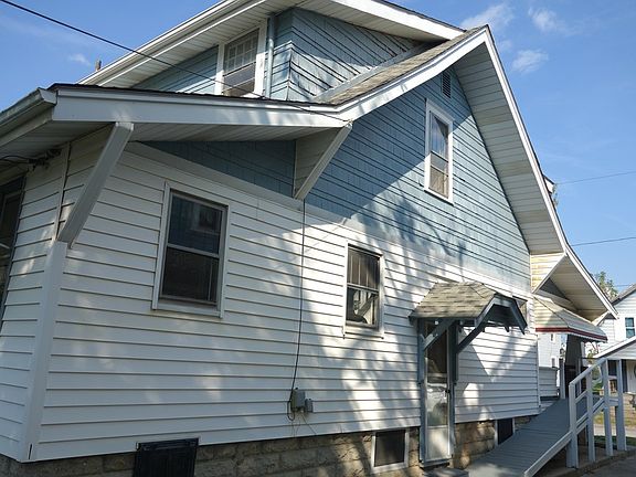 5th image of 601 Mary St