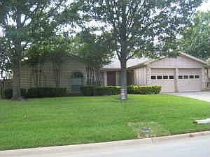 1st image of 2205 Shady Grove Dr