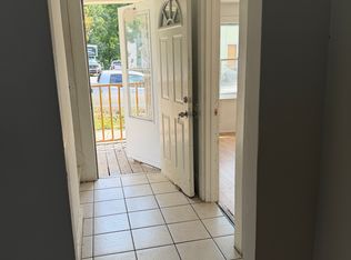 40 Rowan St, Danbury, CT 06810