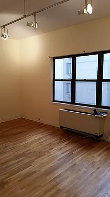 Rented by Superior Realty Service | media 19