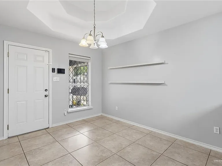 2101 S 31st St — Photo 17