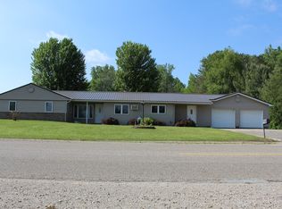 4069 W Harrison Rd, Alma, MI 48801