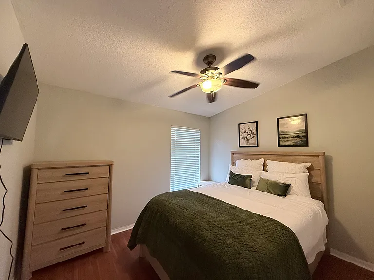 5016 Bridgeway Ln — Photo 16