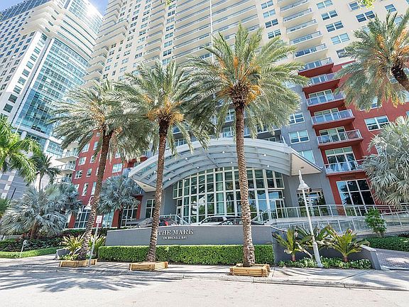 4th image of 1155 BRICKELL BAY Drive #2802