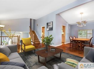 21 Corona Rd, East Brunswick, NJ 08816