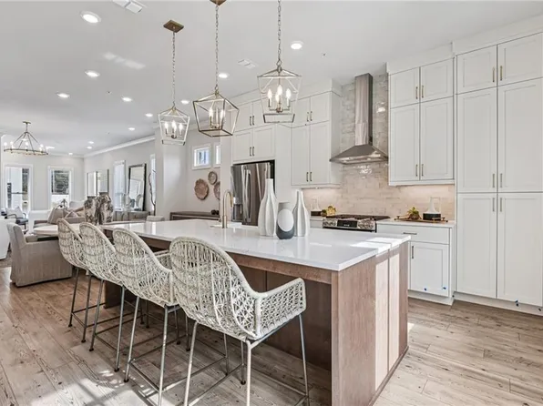 235 Midnight Oak Run #8, Alpharetta, GA 30009