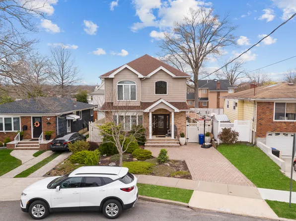 143 Wolverine Street NA image 1 of 34