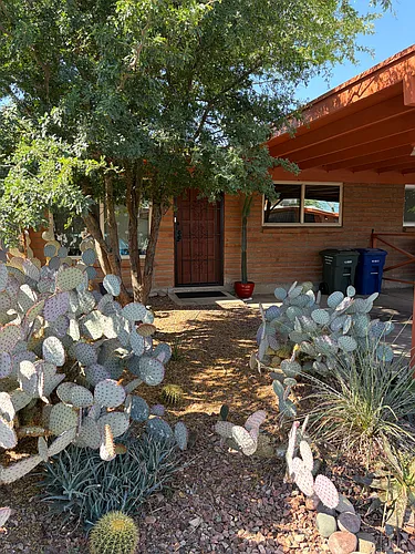 3334 E Farr Pl Photo 1