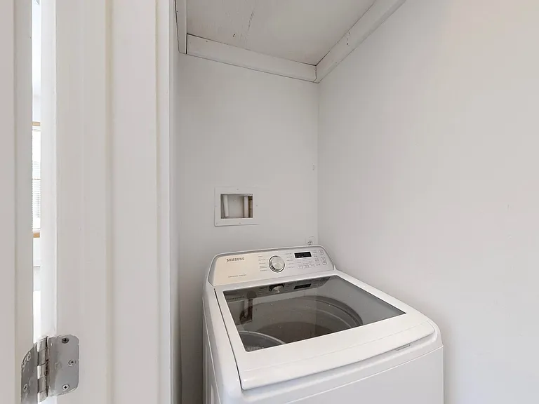2502 Live Oak St #217 — Photo 22