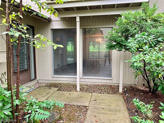 2nd image of 19735 Dell Dr #7022
