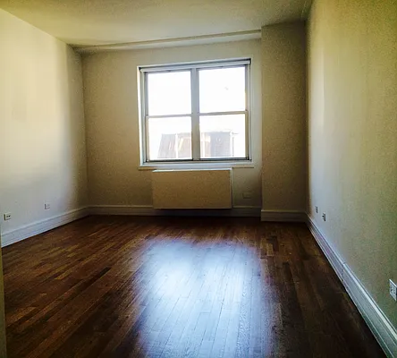 Rented by Crescent Heights | media 8