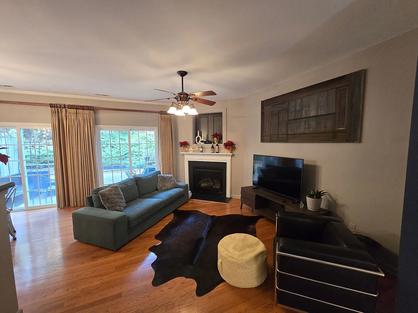 Beautiful Apex Townhome with Greenway Access & Community Amenities — Photo 4