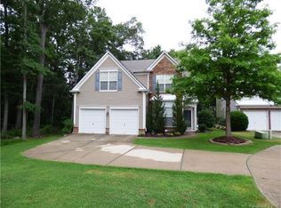 11103 Cypress View Dr, Charlotte, NC 28262