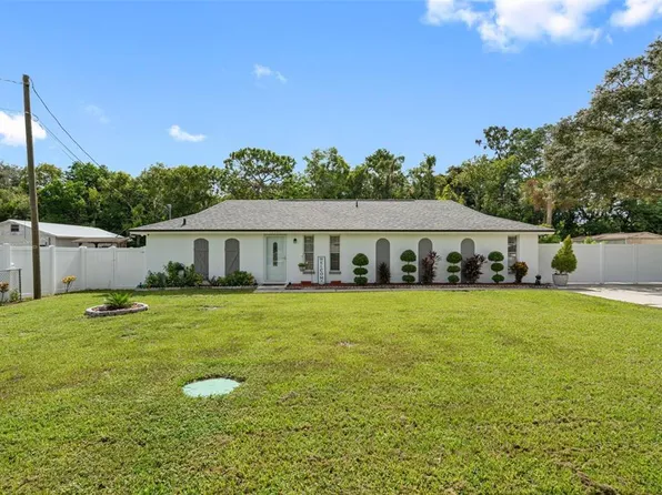 12540 Litewood Dr, Hudson, FL 34669