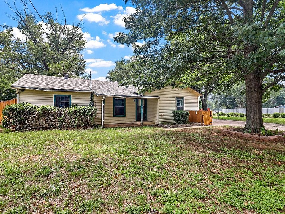 1st image of 5701 Forest Oaks Dr