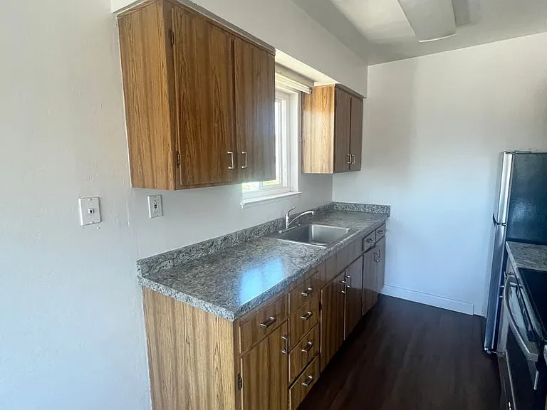 631 Nordale Ave — Photo 1