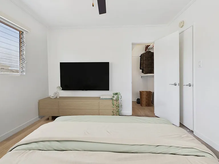 The Biarritz Apartments — Photo 9