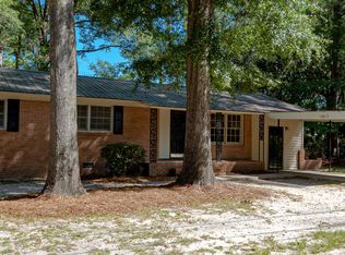 304 Pineland Rd, Walterboro, SC 29488