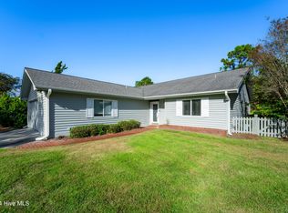 211 Birdie Ln, Wilmington, NC 28405