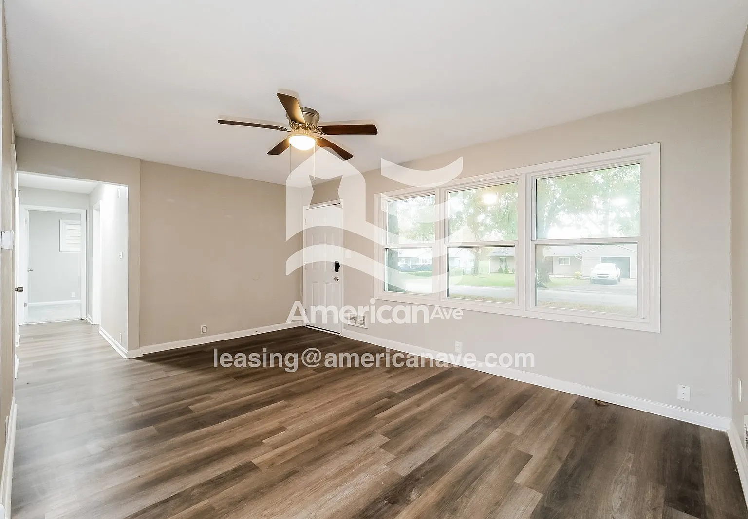 4 bed, 1.0 bath, 1176 sqft, $1,355 — Photo 2