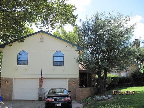 2nd image of 6304 Sunnybridge Ct
