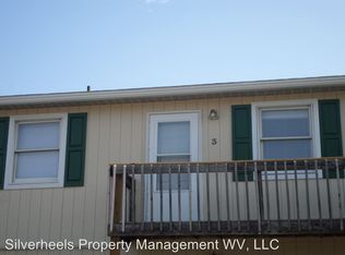 1403 Broadway Ave APT 3, Parkersburg, WV 26101