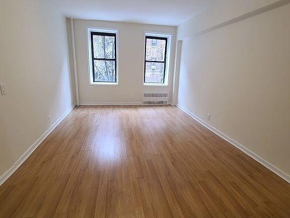 2nd image of 340 E 49th St #1AD