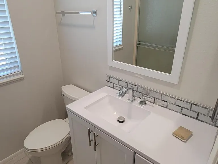 10715 W Tropicana Cir — Photo 22