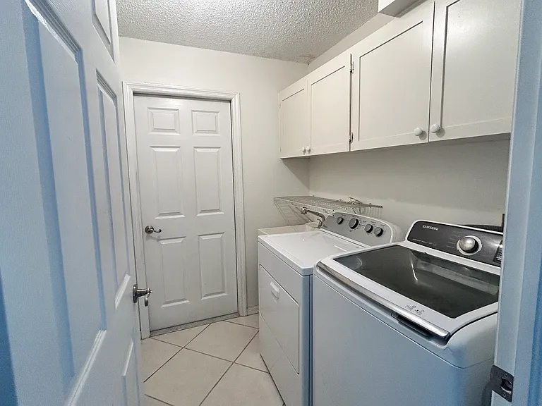 10401 Barnett Loop — Photo 20
