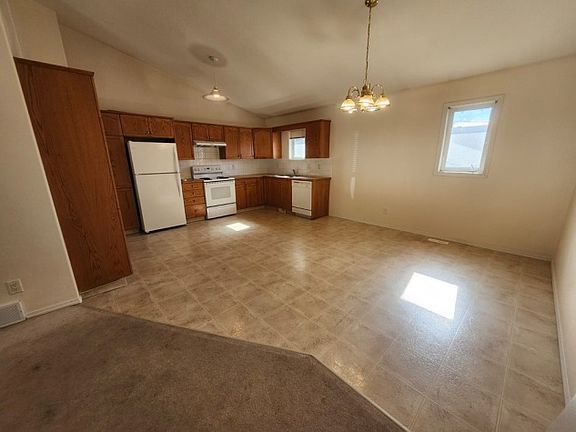 3rd image of 3518 48th Ave