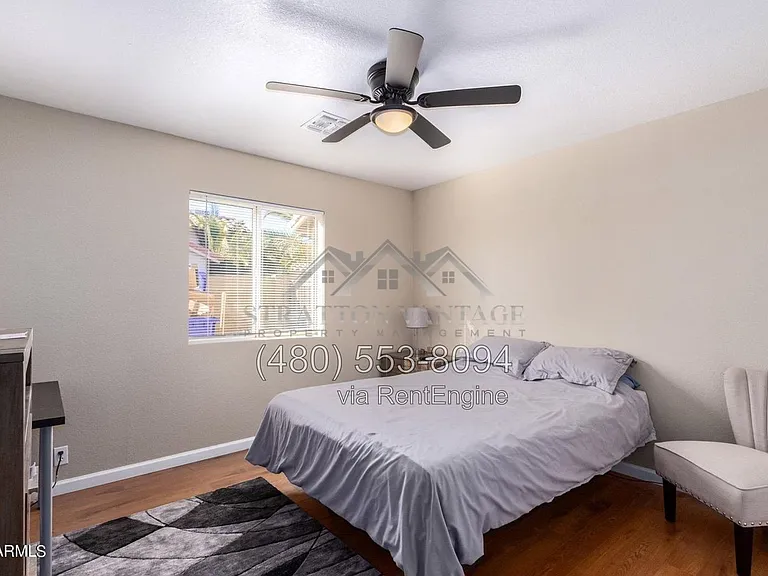 2195 E Sherri Dr — Photo 12